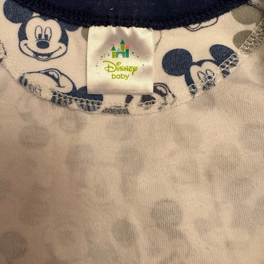 3 outfits! Disney Baby Mickey Mouse Baby Gro & Hat plus 2 blue sleep suits
